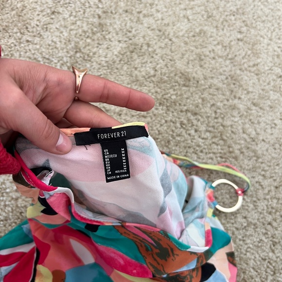 Asymmetrical Patterned Top - Picture 2 of 3